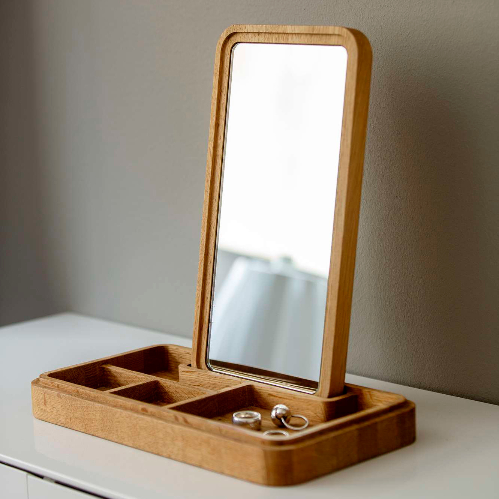 Mirror Box